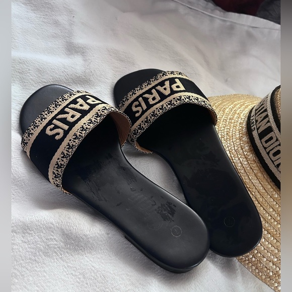 Paris Black Slides Size: 7-8 - Picture 15 of 16
